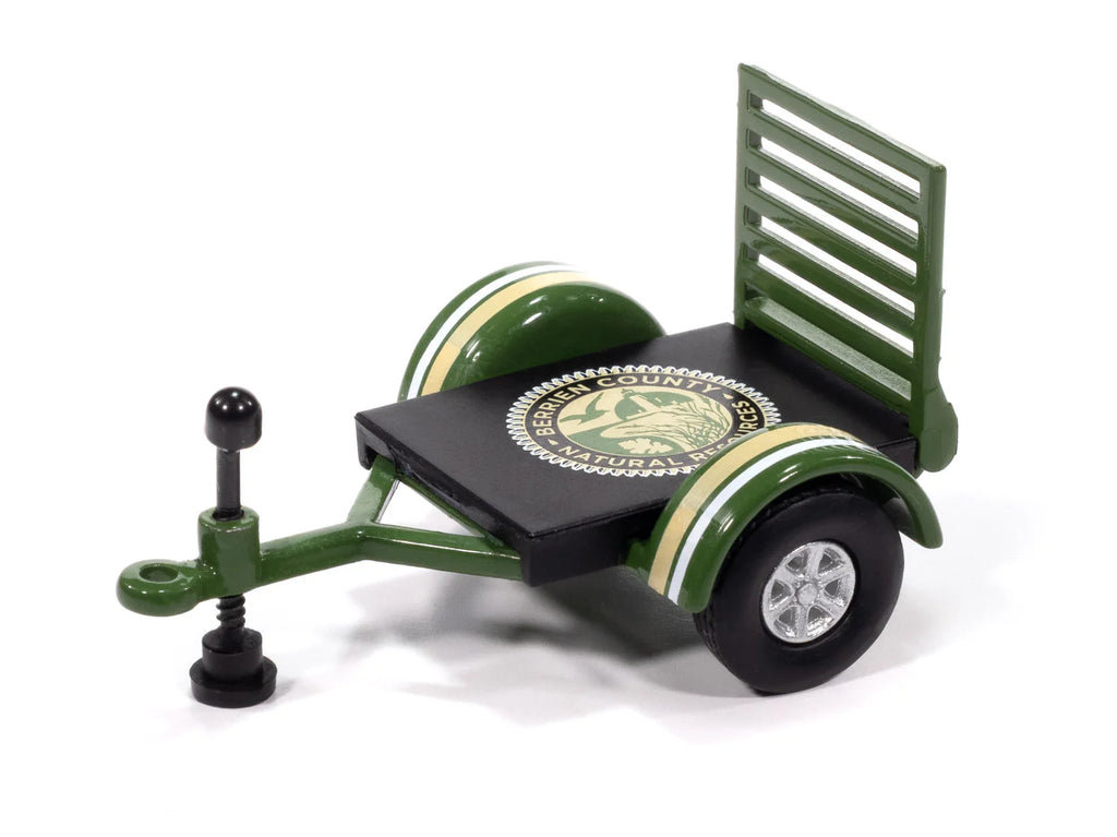 CHASE 2014 Toyota FJ Cruiser w/ Small Open Trailer (Tow and Go) Diecast 1:64 Scale Model - Johnny Lightning JLBT022