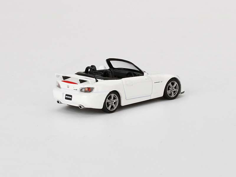 CHASE Honda S2000 (AP2) Type S Grand Prix - White (Mini GT) Diecast 1:64 Model Car - True Scale Miniatures MGT00349