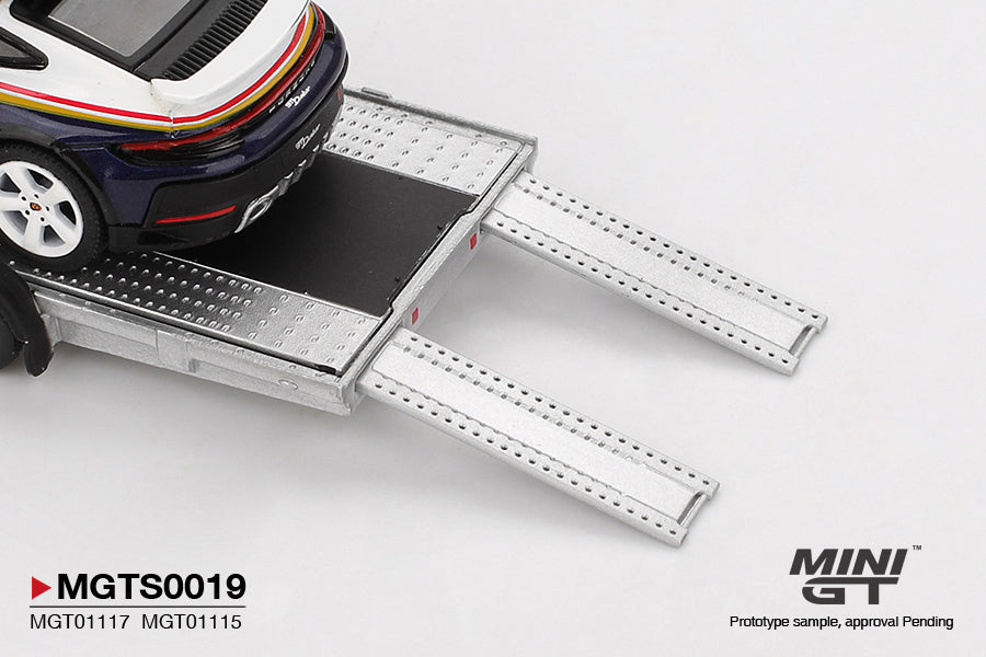 PRE-ORDER Porsche 911 Dakar #718 / Volkswagen ID. Buzz Porsche Centrum Gelderland Roughroads Set (Mini GT) Diecast 1:64 Scale Model - TSM MGTS0019