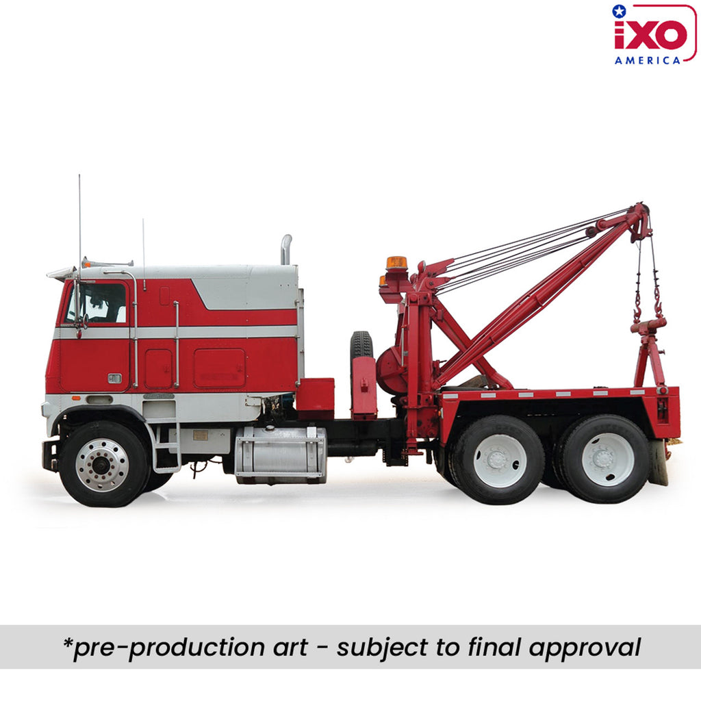 PRE-ORDER 1987 Freightliner FLA Tow Truck - Red & White Diecast 1:43 Scale Model - IXO U43TTR002