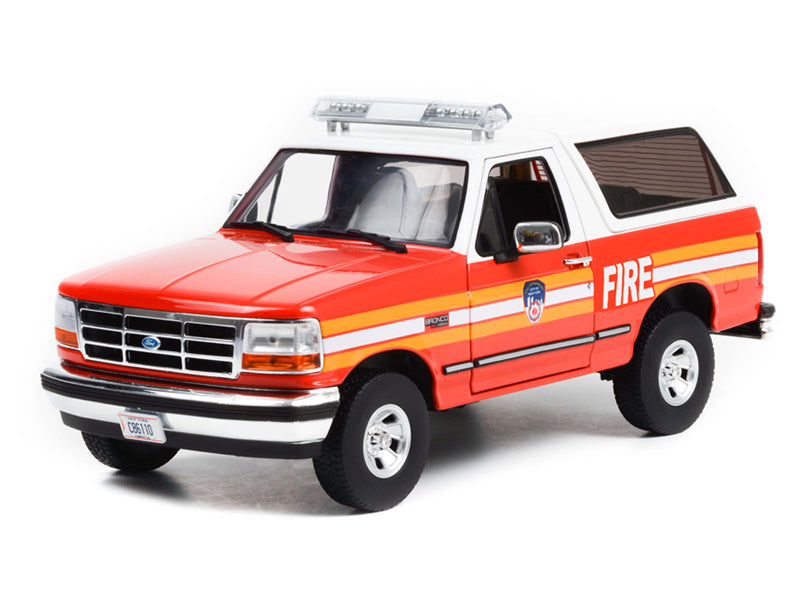 1996 Ford Bronco - FDNY Fire Department City of New York (Artisan Collection) Diecast 1:18 Scale Model - Greenlight 19118