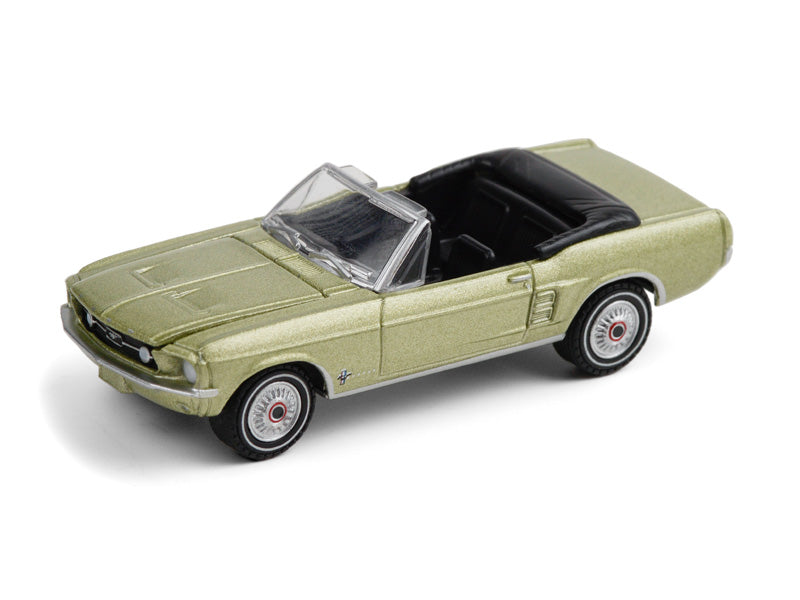 1967 Ford Mustang Sports Sprint Convertible - Lime Gold Metallic (Hobby Exclusive) Diecast 1:64 Model Car - Greenlight 30215
