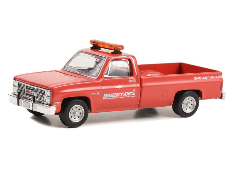 PRE-ORDER 1984 GMC Sierra - 68th Annual Indianapolis 500 Mile Race Emergency Vehicle (Hobby Exclusive) Diecast Scale 1:64 Model - Greenlight 30408