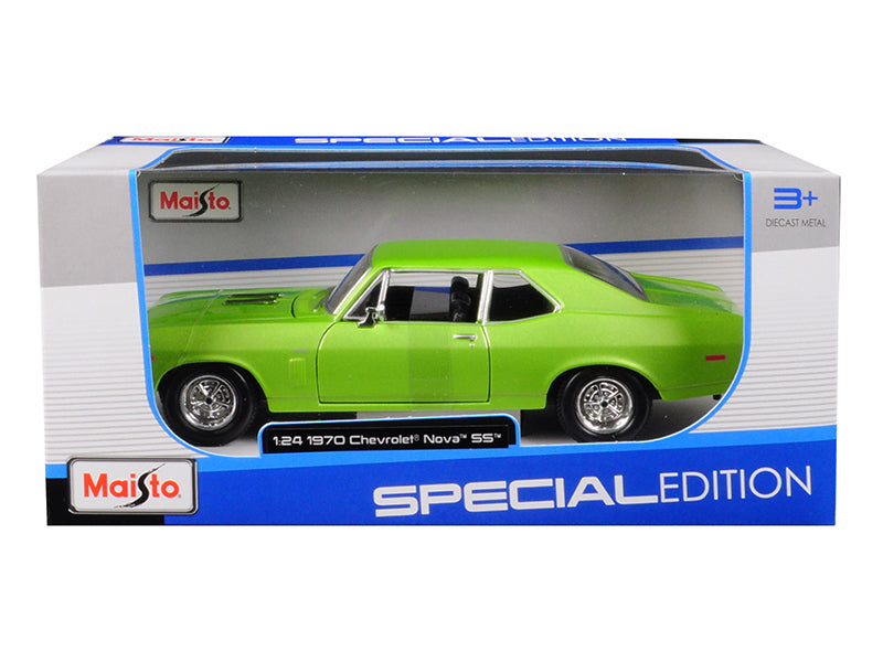 1970 Chevrolet Nova SS Metallic Green 1:24 Diecast Model Car - Maisto - 31262GRN