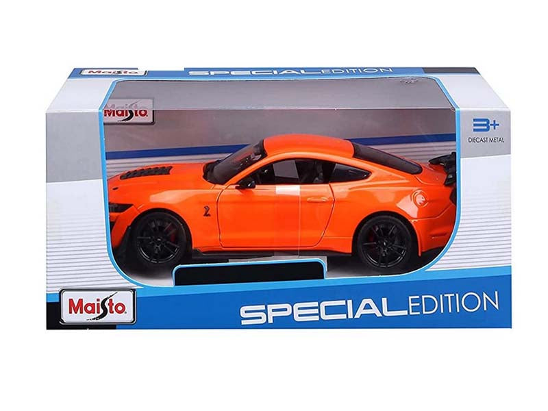 Maisto 1/24 Scale 2020 Ford Mustang Shelby GT500 Diecast Model Car - Bright Orange, Opening Doors & Detailed Interior