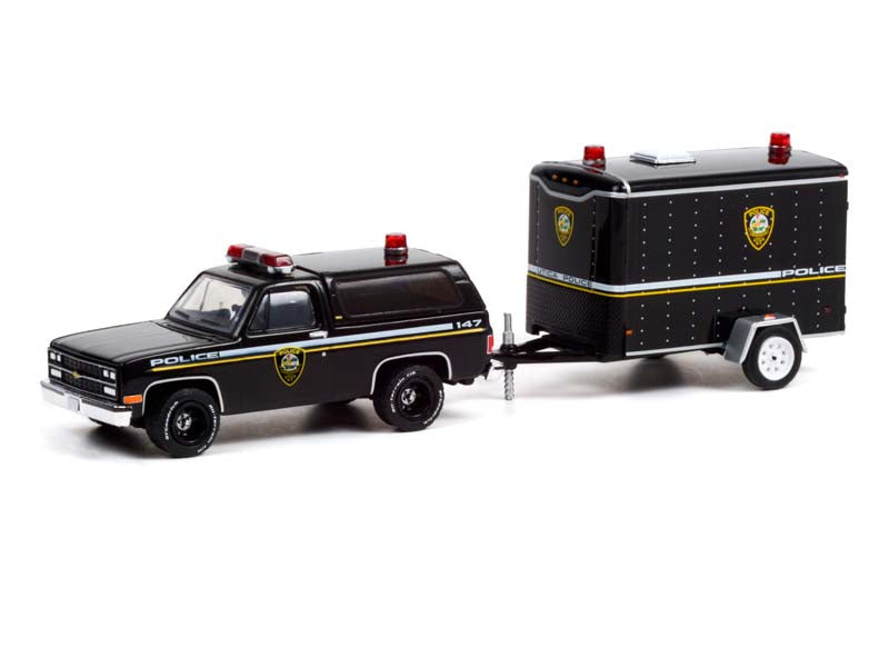 1990 Chevrolet K5 Blazer w/ Small Cargo Trailer - Utica Police Department New York (Hitch & Tow) Series 22 Diecast 1:64 Model - Greenlight 32220D