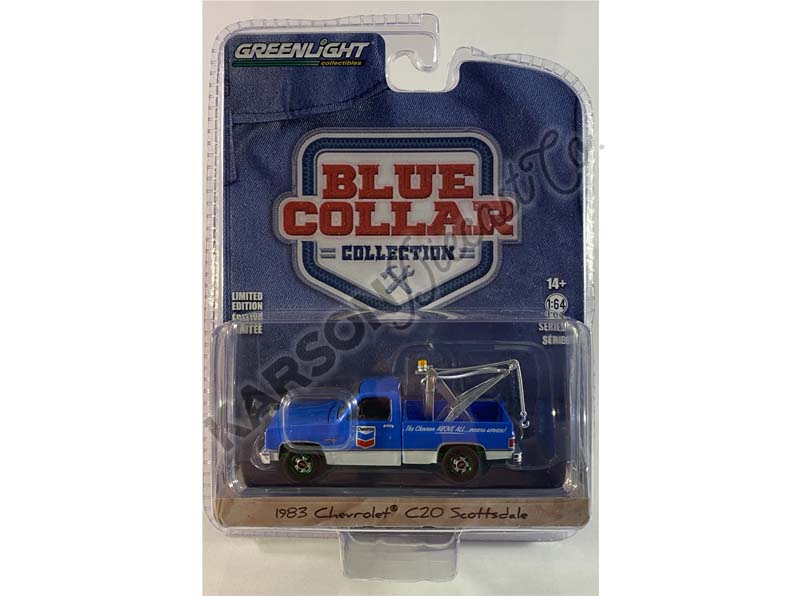 CHASE 1983 Chevrolet C20 Scottsdale w/ Drop-in Tow Hook (Blue Collar) Series 9 Diecast 1:64 Scale Model - Greenlight 35200D