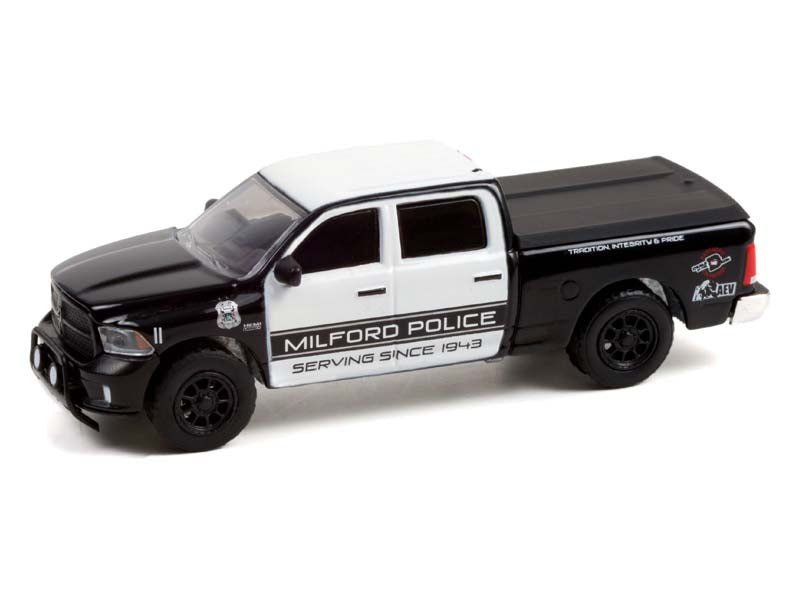 2017 Ram 1500 SSV - Milford Michigan Police 'Serving Since 1943' (Hot Pursuit) Series 40 Diecast 1:64 Scale Model Truck - Greenlight 42980E