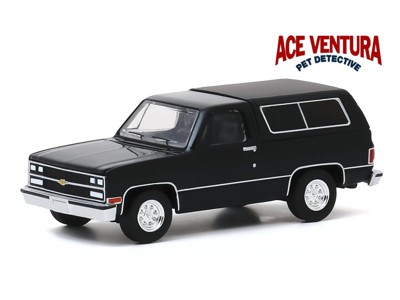 1989 Chevrolet Blazer Black "Ace Ventura: Pet Detective" (1994) Movie "Hollywood Series" Release 28 Diecast 1:64 Model - Greenlight 44880E