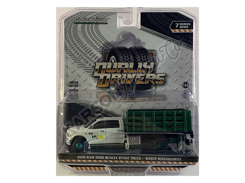 CHASE 2018 RAM 3500 Dually Stake Truck "Waste Management" White and Green "Dually Drivers" Series 7 Diecast 1:64 Model Cars - Greenlight 46070E