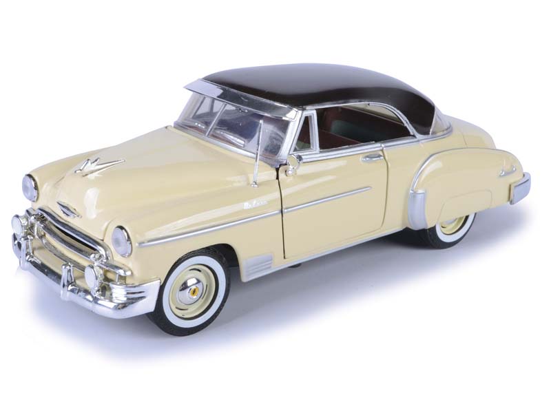 1950 Chevrolet Bel Air w/ Brown Top (Timeless Legends) Diecast 1:24 Scale Model - Motormax 73268YL