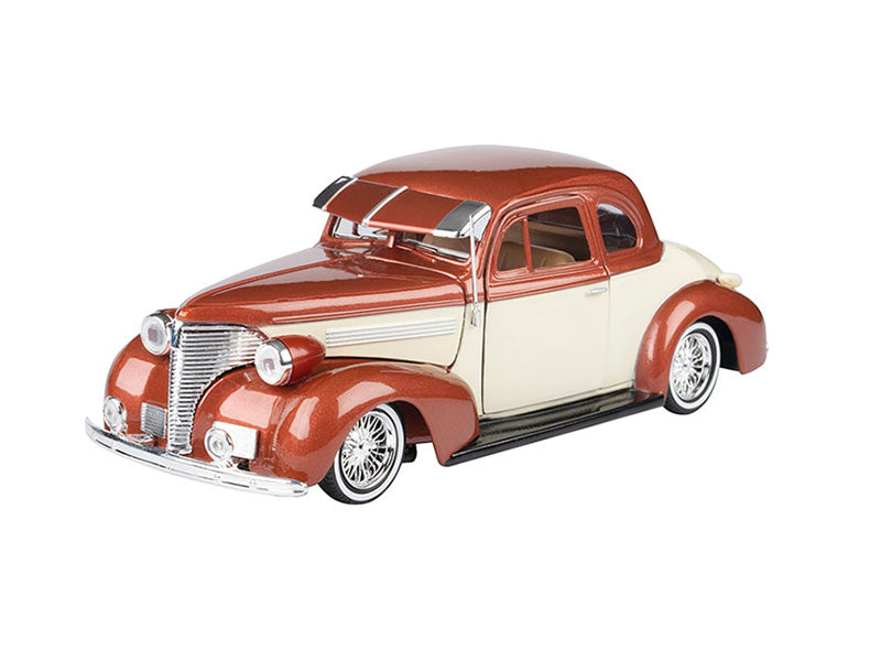 1939 Chevrolet Coupe Lowrider - Two Tone Beige (Get Low) Diecast 1:24 Scale Model - Motormax 79028BG