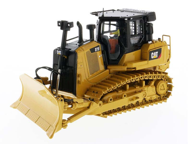 CAT Caterpillar D7E Track Type Tractor Dozer in Pipeline Configuration w/ Operator (High Line Series) 1:50 Scale Model - Diecast Masters 85555