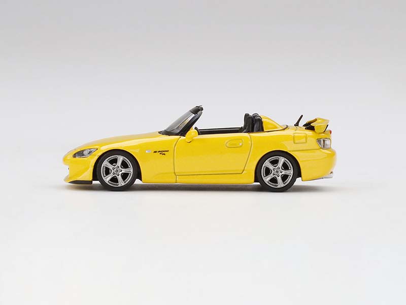 CHASE Honda S2000 CR Rio - Yellow Pearl Mini GT (MiJo Exclusive) Diecast 1:64 Scale Model - True Scale Miniatures MGT00282