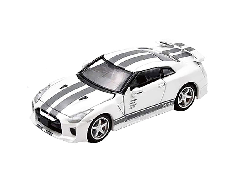 Nissan GT-R (R35) Saurus RHD White w/ Gray Stripes Limited to 1200 pcs 1:64 Diecast Model - Era Car NS21GTRRN56